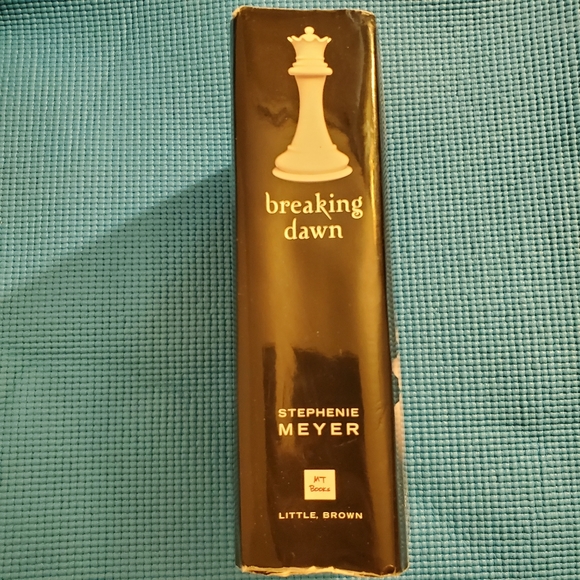 BREAKING DAWN Book by Stephanie Meyer - Picture 3 of 6